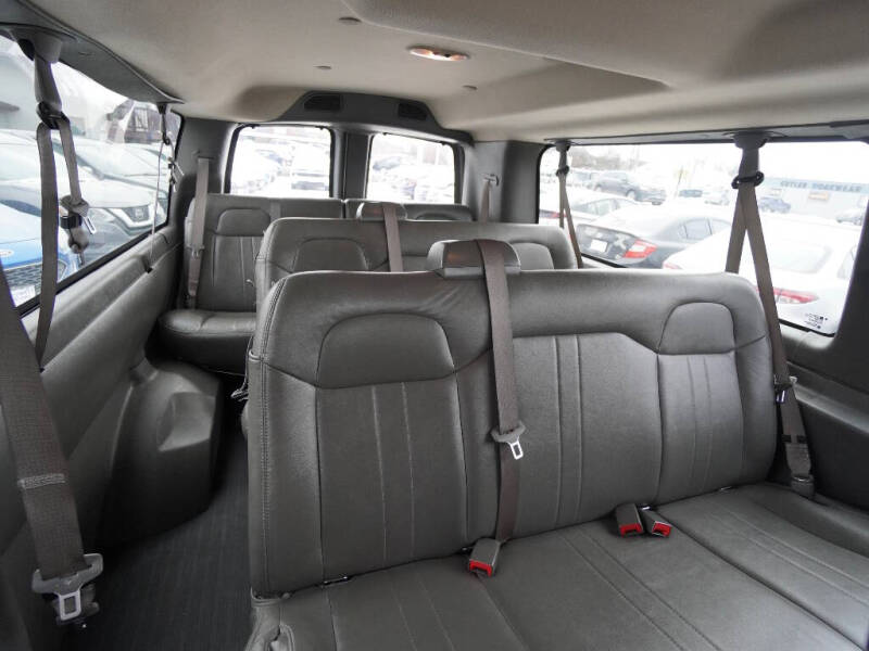 2021 Chevrolet Express LS 3500