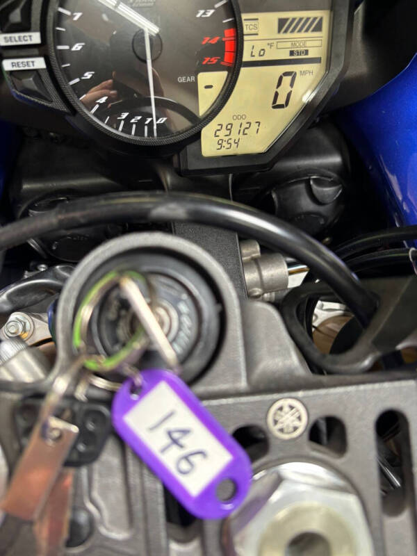 2013 Yamaha YZF-R1
