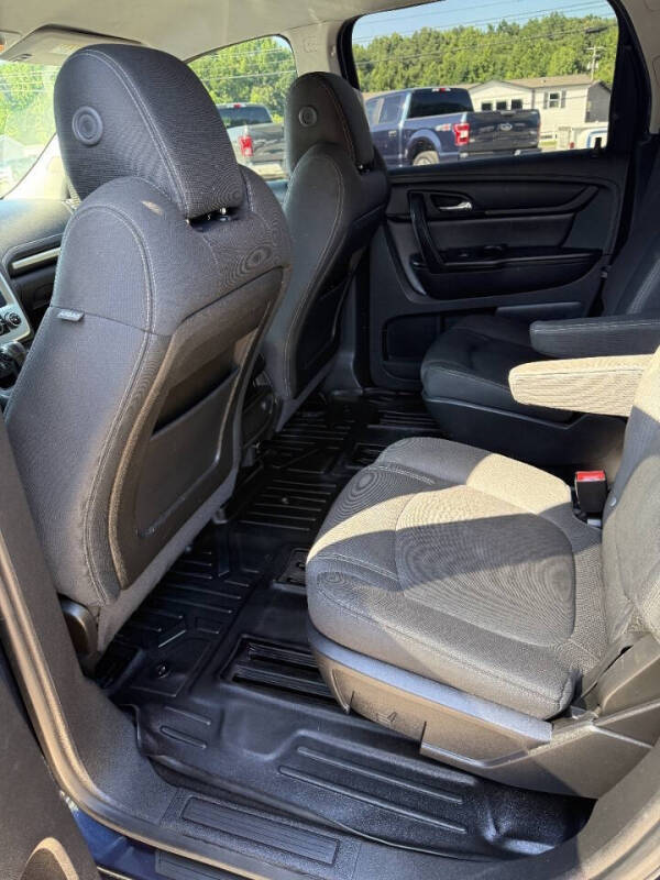 2016 GMC Acadia SLE-2