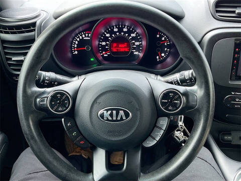 2017 Kia Soul +