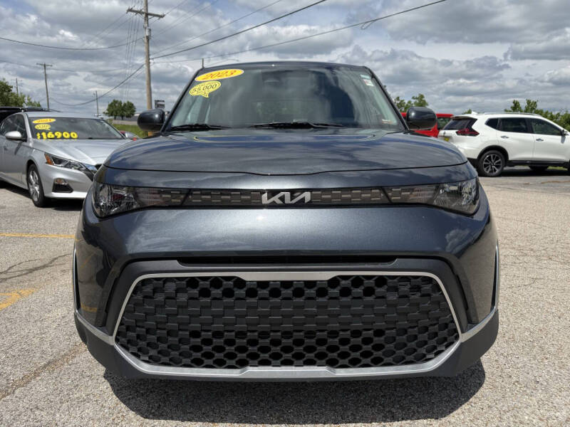 2023 Kia Soul LX - Photo 3