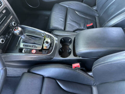 2015 Audi SQ5 3.0T quattro Premium Plus