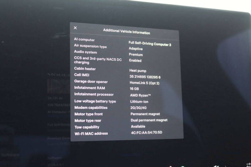 2022 Tesla Model X Plaid