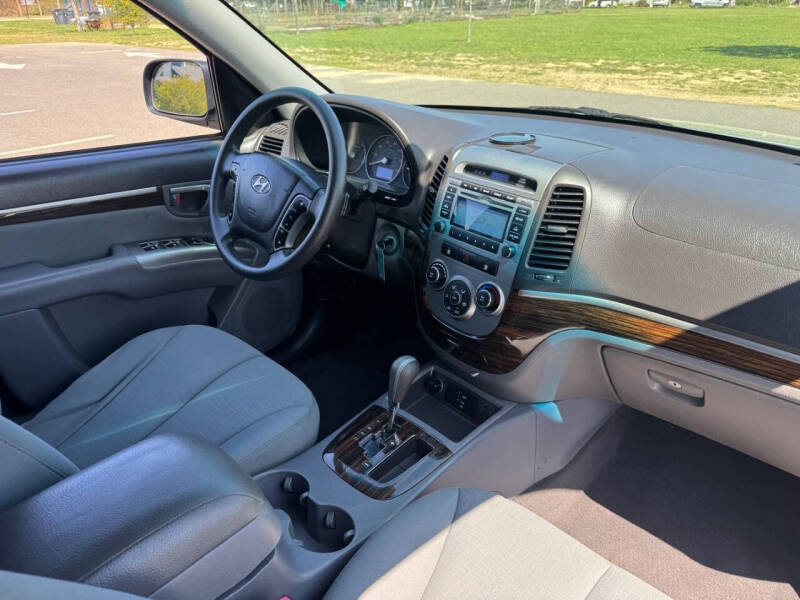 2012 Hyundai Santa Fe GLS