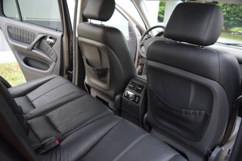 2005 Mercedes-Benz M-Class ML 350