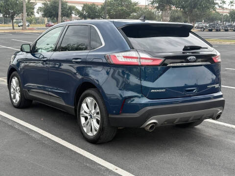2020 Ford Edge Titanium