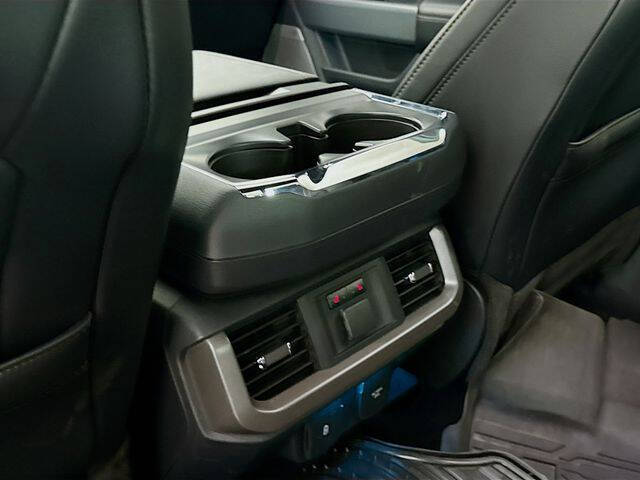 2023 Ford F-150 Lightning Lariat