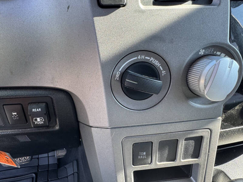 2013 Toyota Tundra Grade