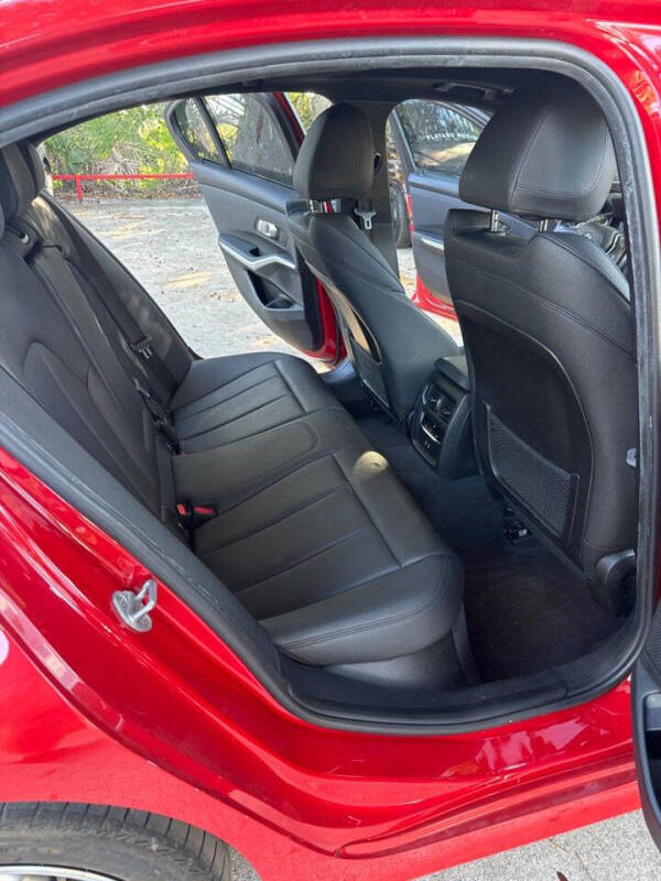 2021 BMW 3 Series 330i