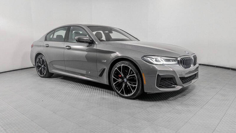 2022 BMW 5 Series 530e