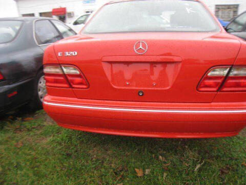2002 Mercedes-Benz E-Class E 320