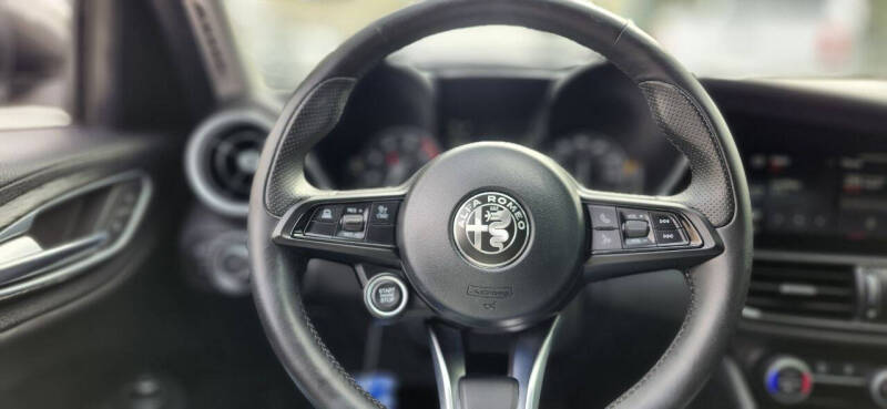 2021 Alfa Romeo Giulia Sprint