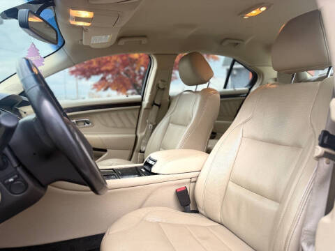 2013 Ford Taurus Limited