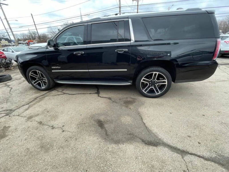 2017 GMC Yukon XL Denali
