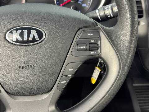 2015 Kia Forte LX