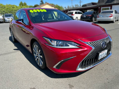 2020 Lexus ES 300h for sale at Tony's Toys and Trucks Inc in Santa Rosa CA