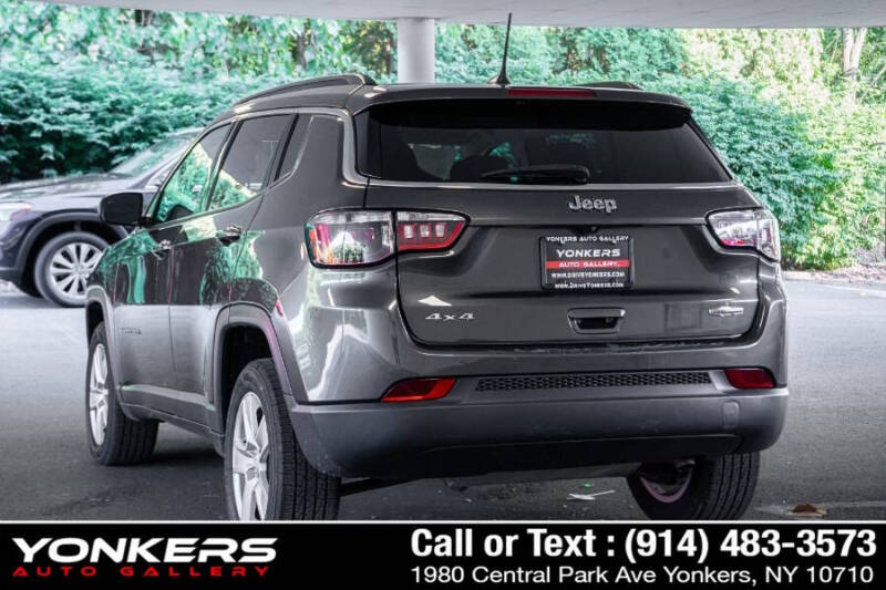 2022 Jeep Compass Altitude