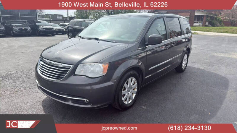 2016 Chrysler Town and Country Touring