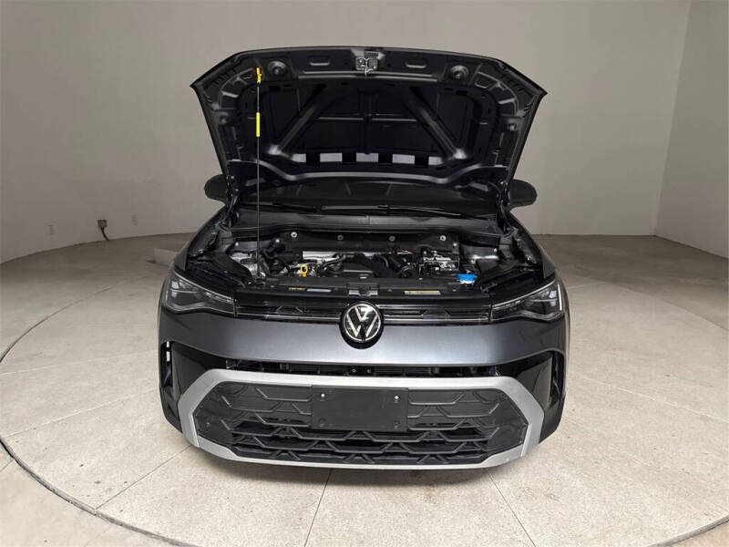 2025 Volkswagen Taos S