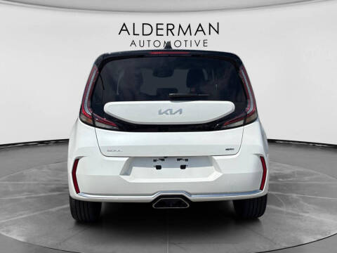 2023 Kia Soul GT-Line
