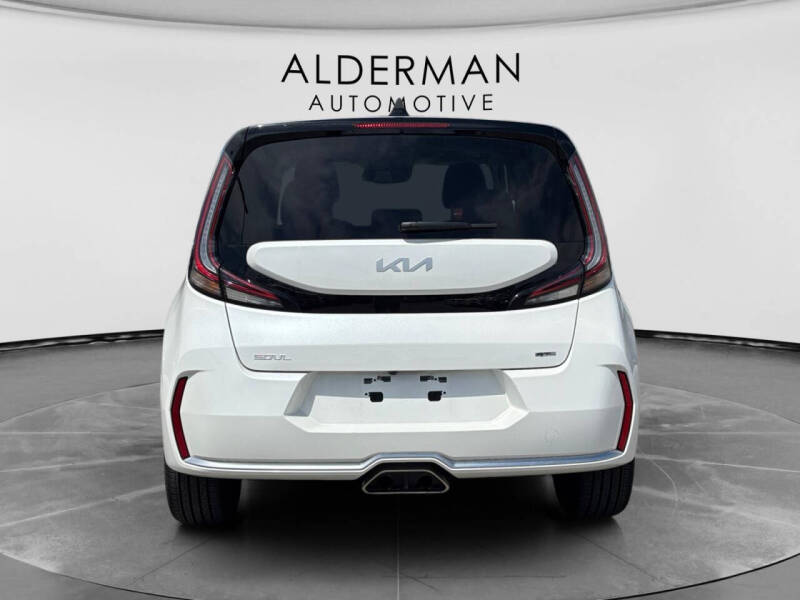 2023 Kia Soul GT-Line