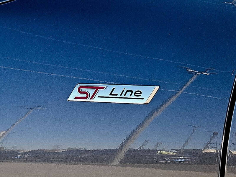 2025 Ford Escape ST-Line