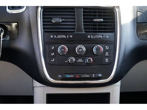 2017 Dodge Grand Caravan SE