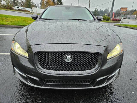 2011 Jaguar XJ