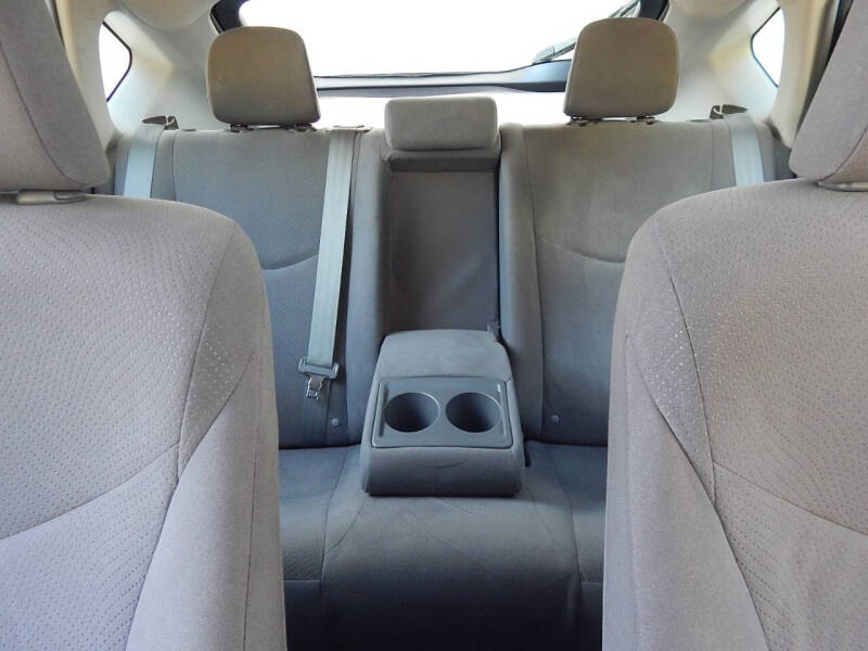 2010 Toyota Prius III