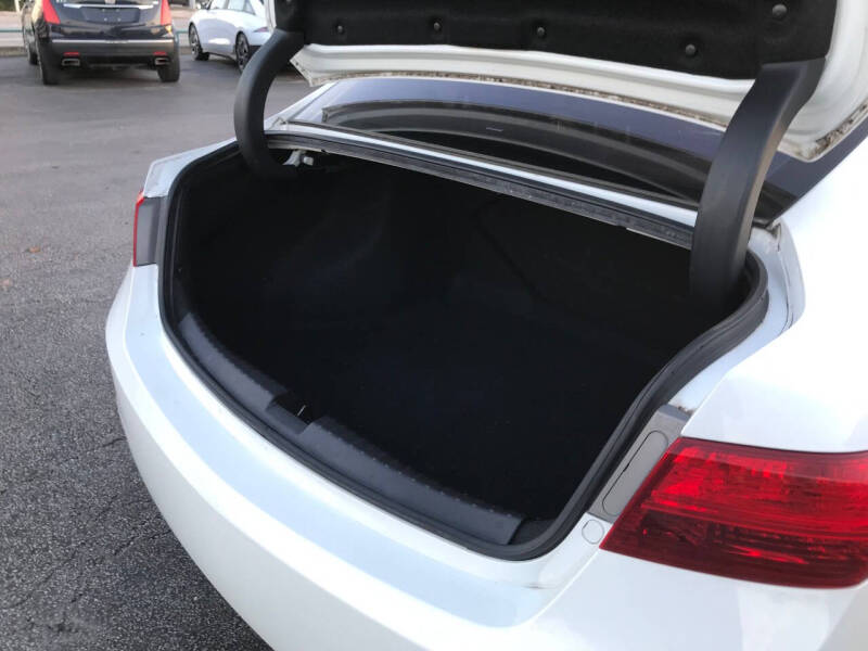 2013 Acura ILX 2.0L w/Tech