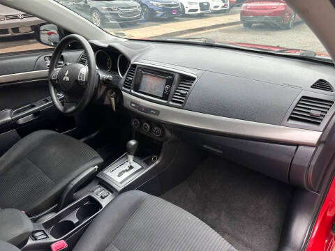 2015 Mitsubishi Lancer SE