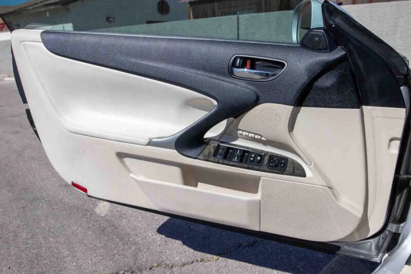 2010 Lexus IS 250C
