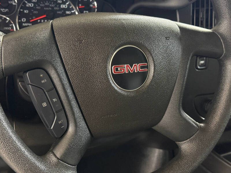 2024 GMC Savana 2500