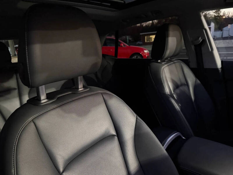 2019 Audi Q8 quattro Premium Plus 55 TFSI