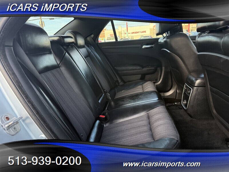 2013 Chrysler 300 Glacier Edition