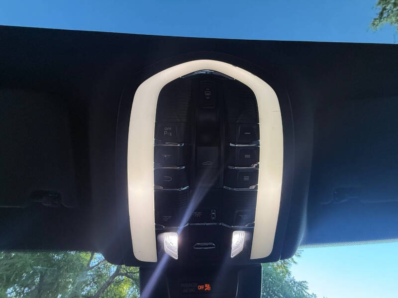2018 Porsche Macan S