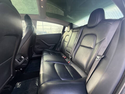 2020 Tesla Model 3 Long Range