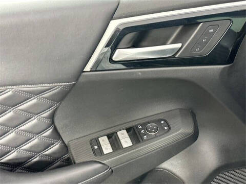 2023 Mitsubishi Outlander SEL