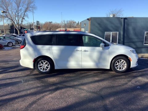 2021 Chrysler Pacifica for sale at THE LOT in Sioux Falls SD