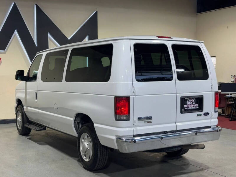 2014 Ford E-Series E-350 SD XLT