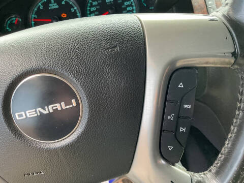 2008 GMC Yukon Denali