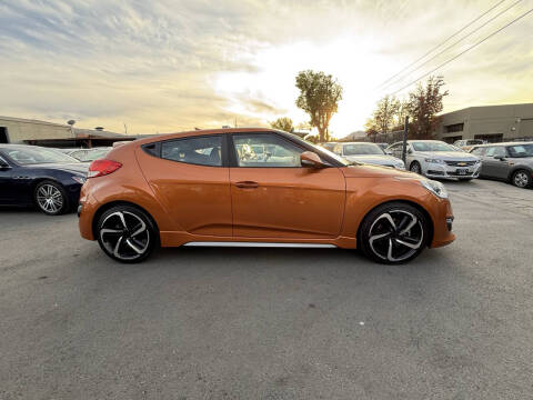 2016 Hyundai Veloster Turbo