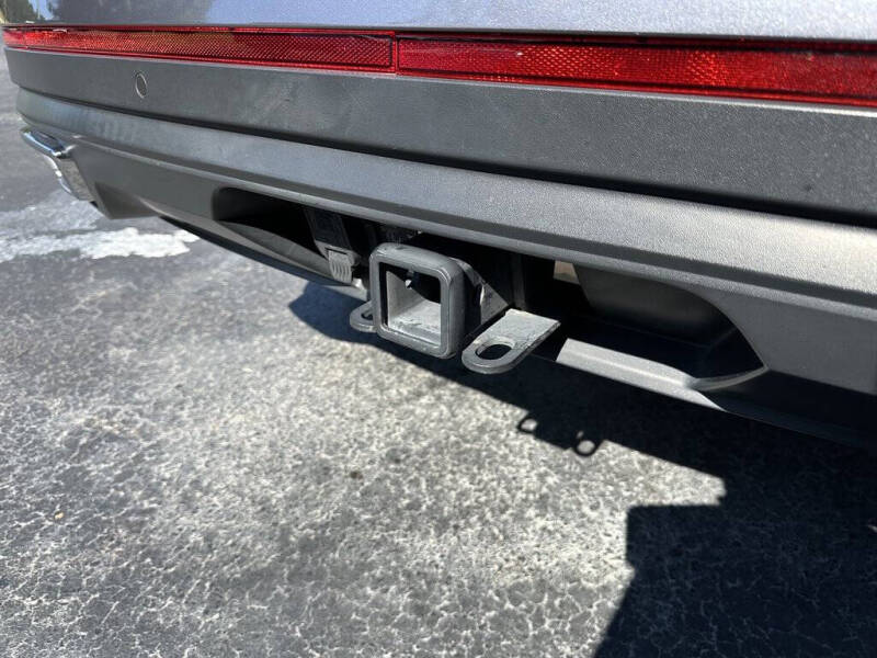 2024 Volkswagen Atlas SE