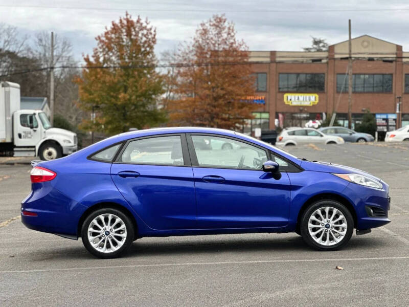 2014 Ford Fiesta SE