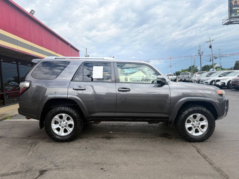 2016 Toyota 4Runner SR5