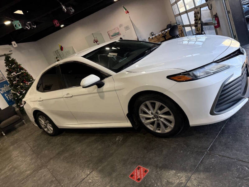 2022 Toyota Camry LE