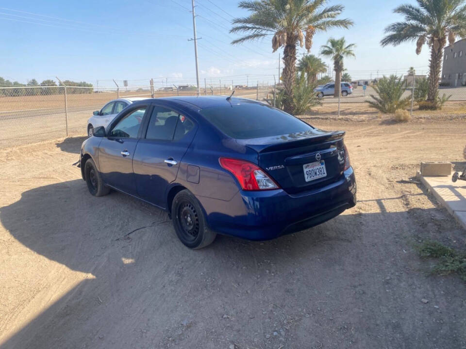 2019 Nissan Versa for sale at GLOBAL VEHICLE EXCHANGE LLC in Somerton, AZ