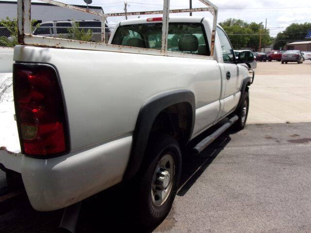 2007 Chevrolet Silverado Classic 2500HD Work photo 5