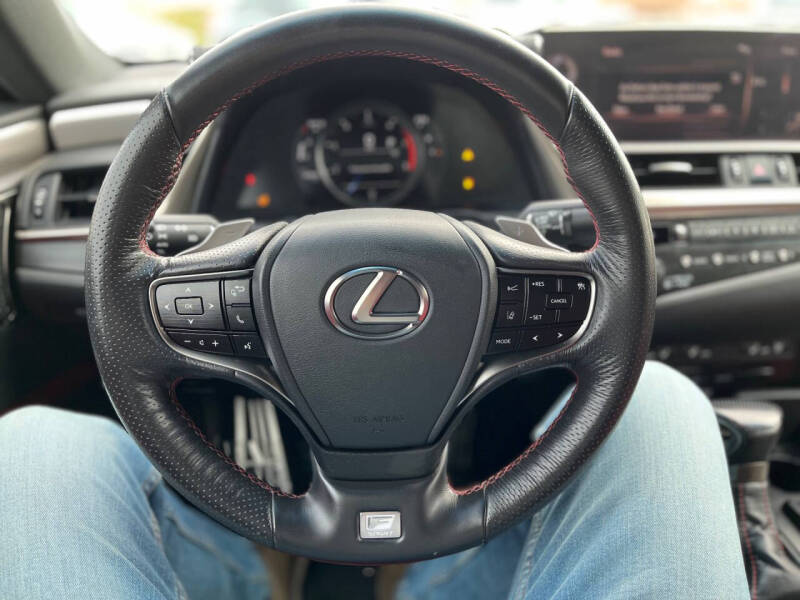 2019 Lexus ES 350 F SPORT