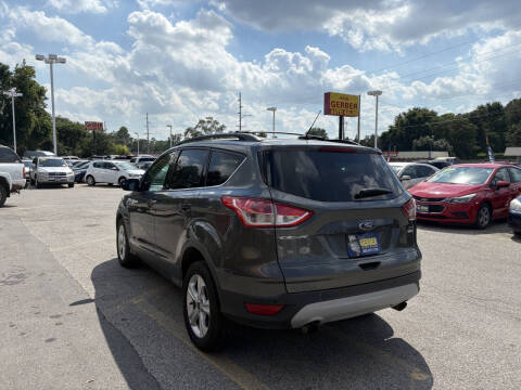 2015 Ford Escape SE